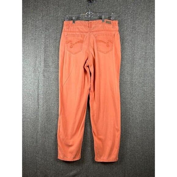 Bandolino Jeans Womens Size 10 Straight Stretch Peach Colored - Picture 2 of 6